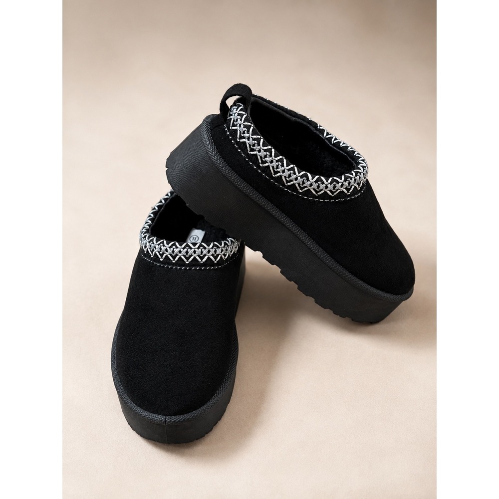Olivia & Kate Girls Black Platform Slippers Faux Fur Lined Embroidered Trim 11
